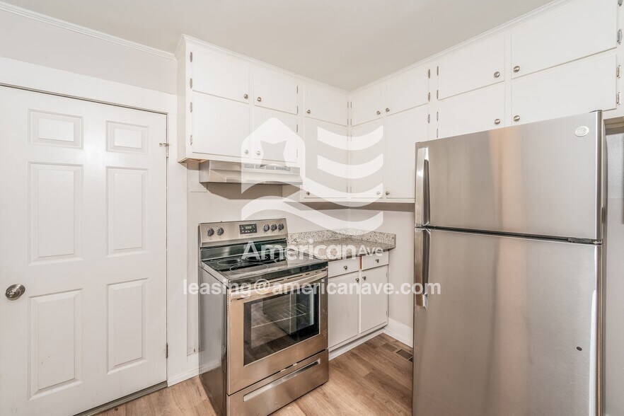 Building Photo - 1220 Ford Ave