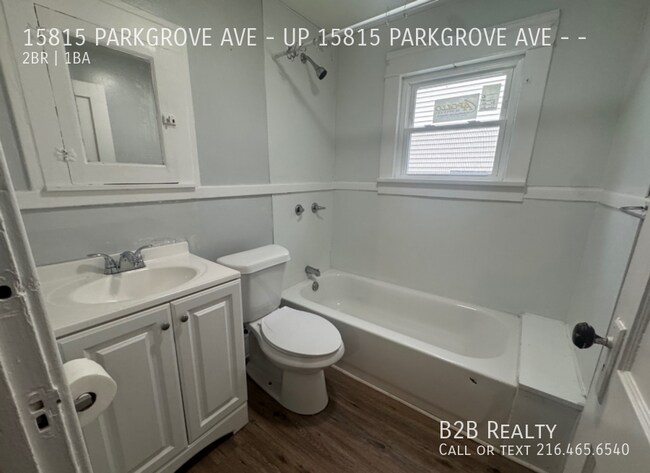 Building Photo - 15815 Parkgrove Ave