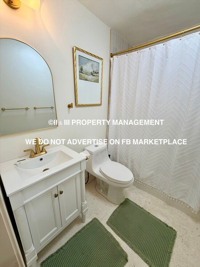 Building Photo - 9730 State Line Rd