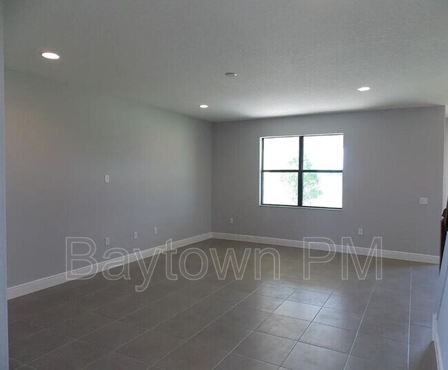 Building Photo - 11626 Iris Spring Ct