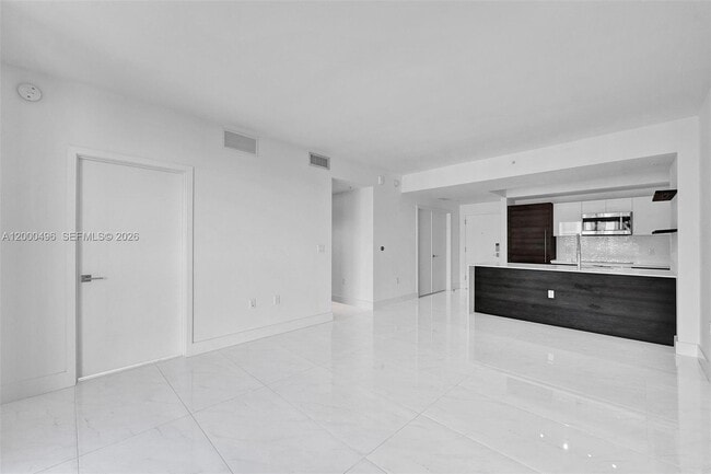 Building Photo - 301 Altara Ave