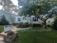Building Photo - 1226 Elmwood Ave