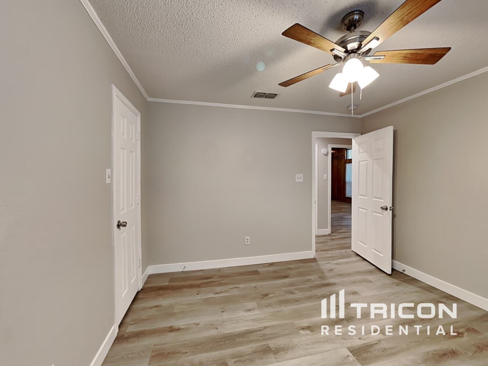 Building Photo - 2210 Diamond Point Dr