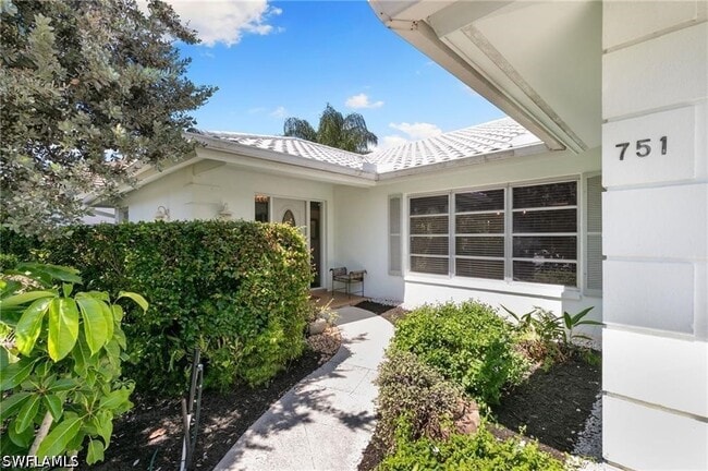 Building Photo - 751 Orchid Ct
