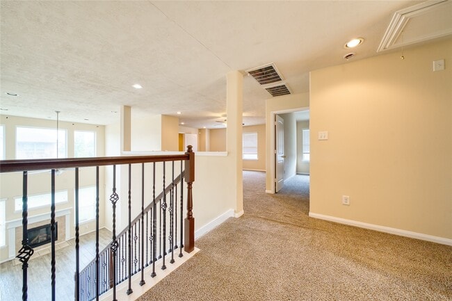 Building Photo - 24618 Malca Manor Dr