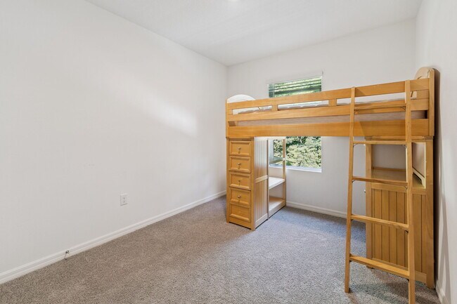 Building Photo - 6356 Sophie Oaks Ct