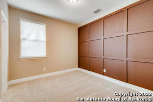 Building Photo - 304 Fritz Way