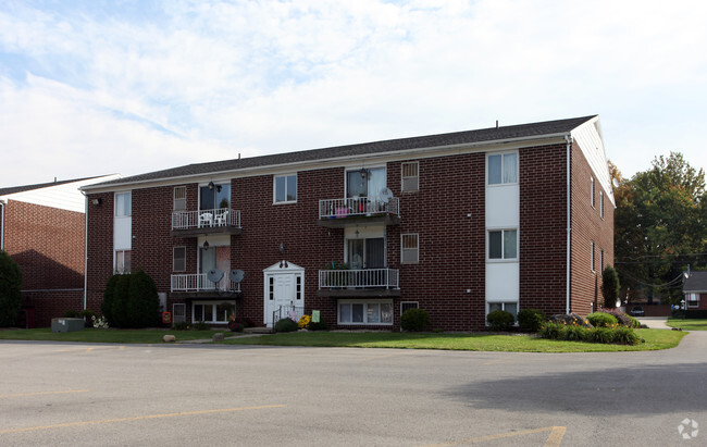 Building Photo - Lafayette Apartments