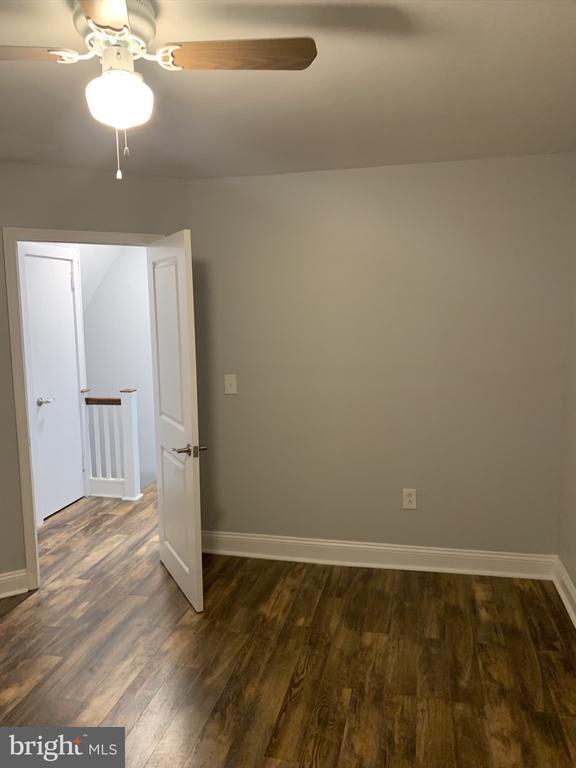 Building Photo - 1517 Ridley Ave