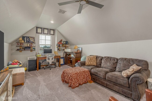 Building Photo - Modern 4BR Home w/ Bonus Room in Dogwood South