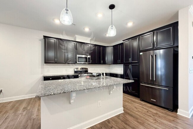 Building Photo - 1306 Farm Pond Trail