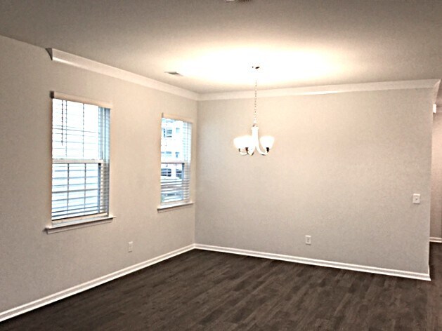 Building Photo - 1208 Seedling Dr