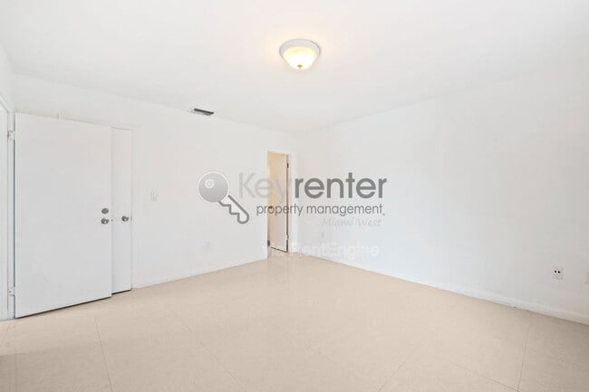 Building Photo - 15685 SW 82nd Cir Ln