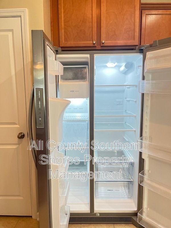 Building Photo - 1628 Fairforest Ct