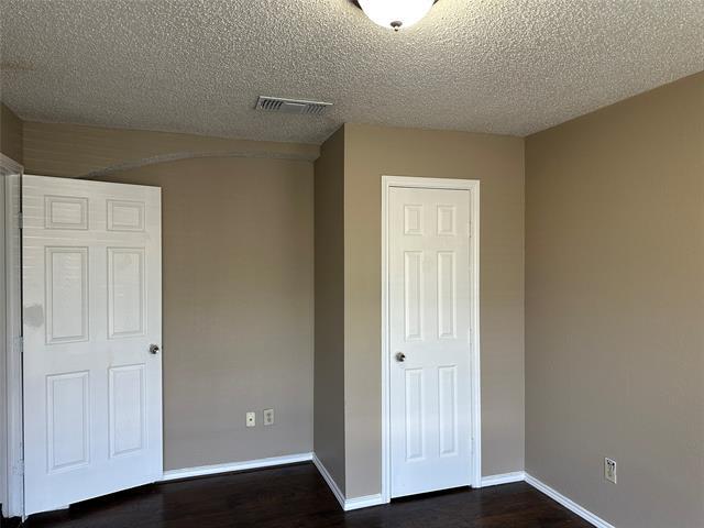 Building Photo - 6109 Cypress Dr