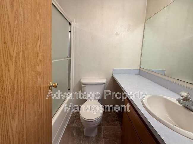 Building Photo - 240 S Monmouth Ave