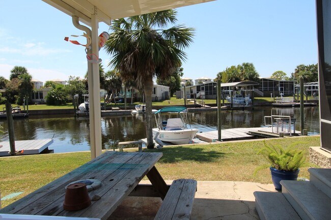 Building Photo - Waterfront Short-Term Rental – Fully Furnished | 3 Bed, 2 Bath | $1800/month