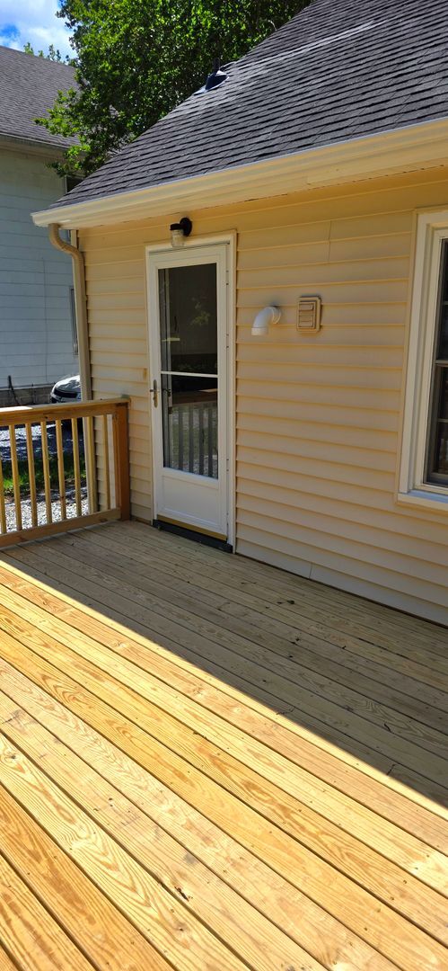 Building Photo - Cozy & Convenient 2 Bed, 1 Bath Home