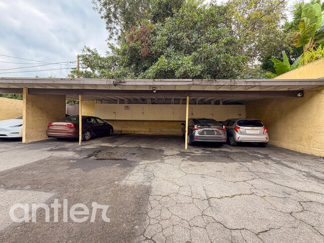 Building Photo - 14270 Dickens St