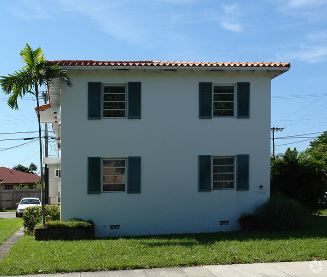 Primary Photo - 2398 SW Coral Way