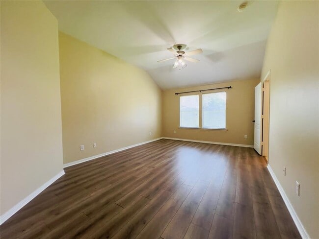 Building Photo - 6143 Galloway Ln