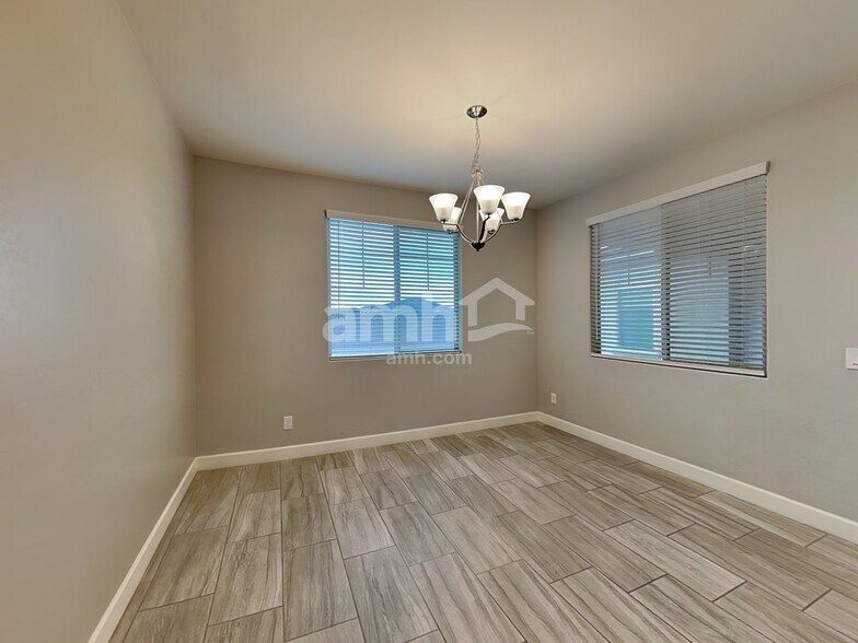 Building Photo - 18251 W Thunderhill Pl