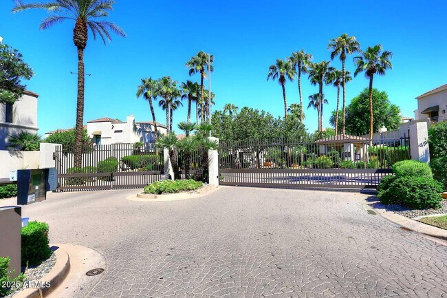 Building Photo - 8989 N Gainey Center Dr