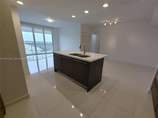 Building Photo - 7661 NW 107th Ave