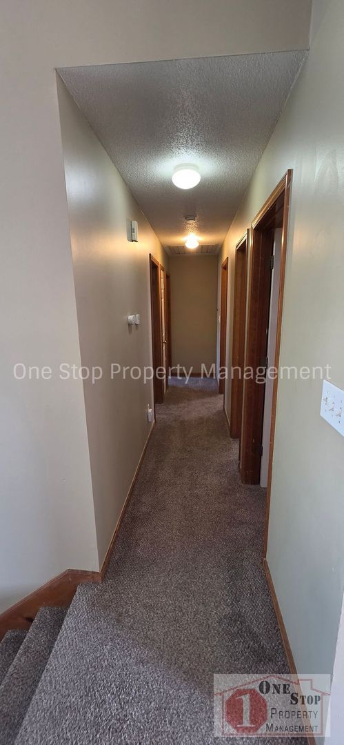 Building Photo - 4 Bedroom, 2.5 Bathroom home in Belton!