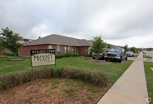 Primary Photo - Nandina Way Townhomes