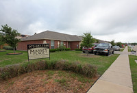 Building Photo - Nandina Way Townhomes