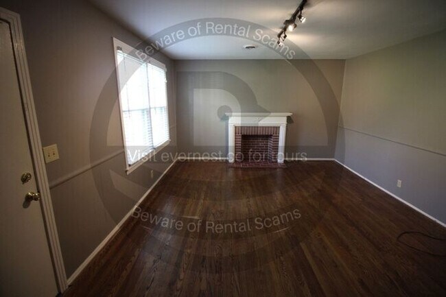 Building Photo - Amazing 3 bedroom house in Hillwood!