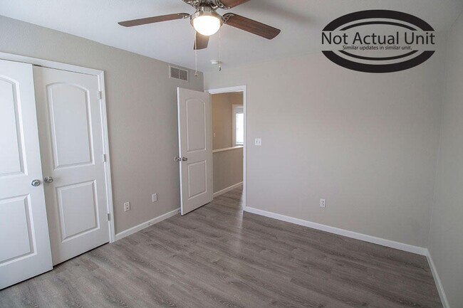 Building Photo - 1403 Bodie Dr