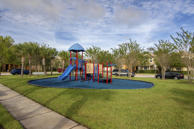 Building Photo - 2161 SE Fern Park Dr
