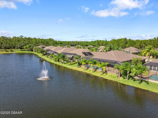 Building Photo - 663 S Lake Dr