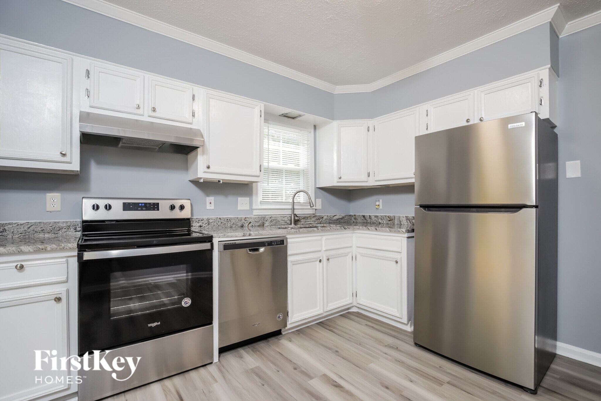 Building Photo - 3808 Spring Branch Dr