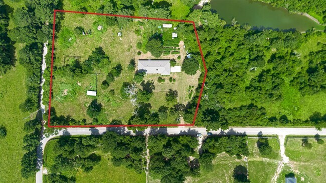 Building Photo - 30525 Hegar Rd