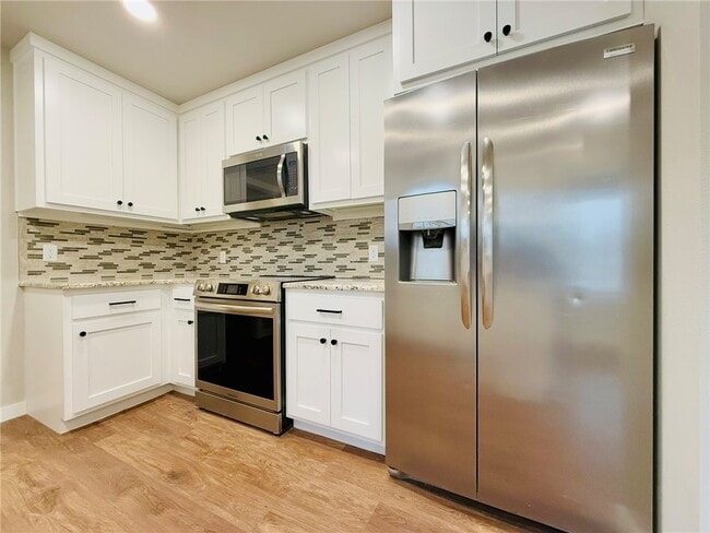 Building Photo - 1304 NW 10th St