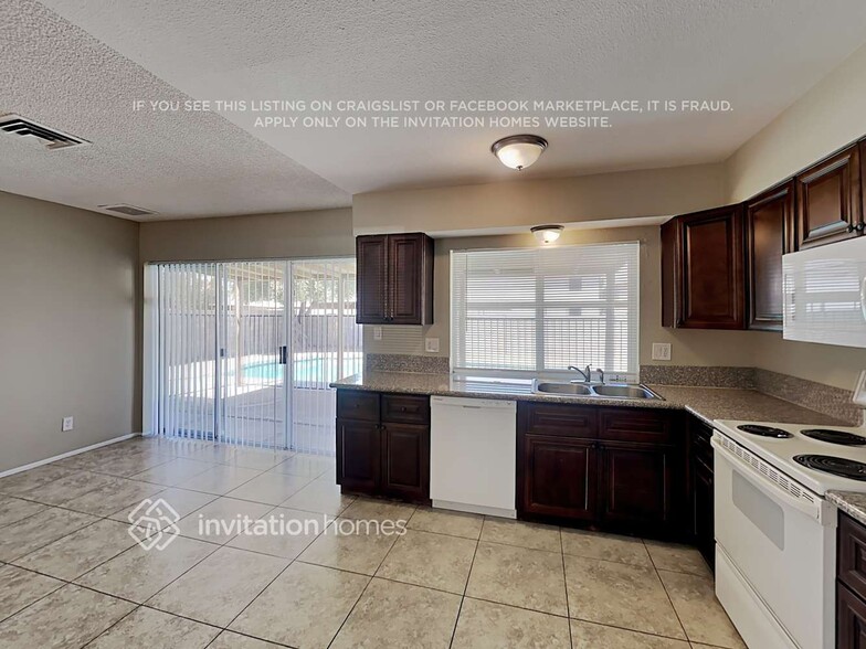 Building Photo - 4136 N 81st Ave