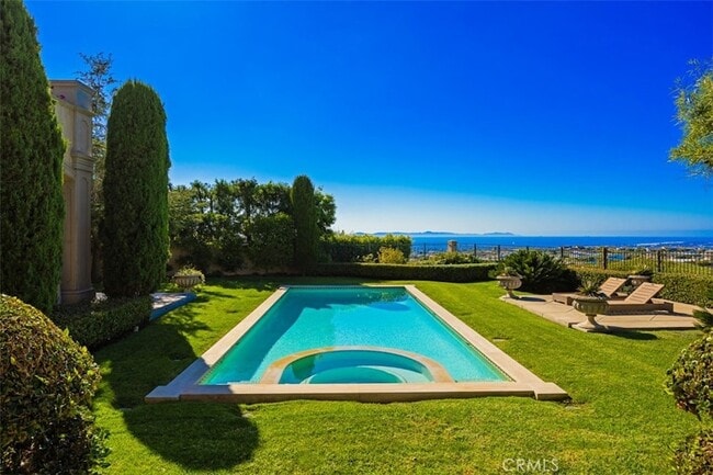 Building Photo - 1 Rim Ridge