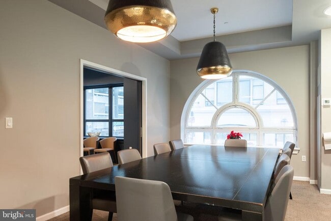 Building Photo - 1425 Locust St