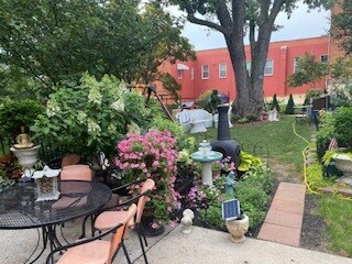Large Back Yard and Pation - 140 Church St