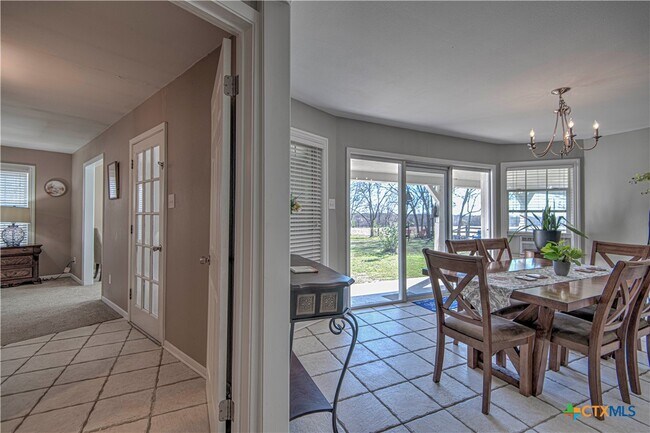 Building Photo - 1667 Primrose Trail