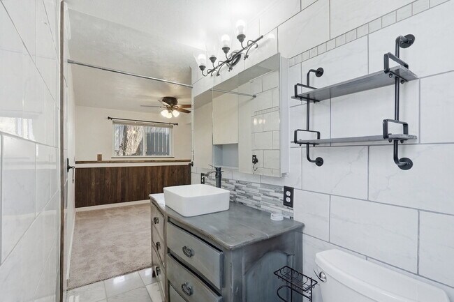 Building Photo - $2,040.95, 3-bed, 2-bathroom located in Colorado Springs with a large backyard