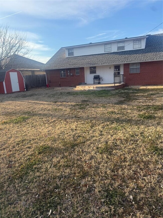 Building Photo - 2248 Laneway Dr