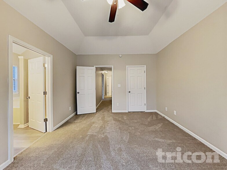 Building Photo - 4276 Ward Bluff Dr