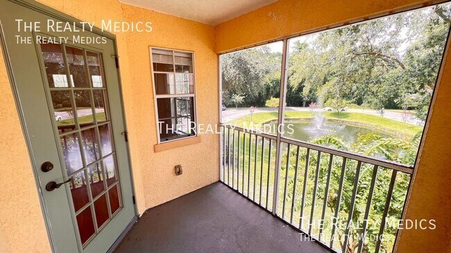 Building Photo - 3658 Oakdale Cir
