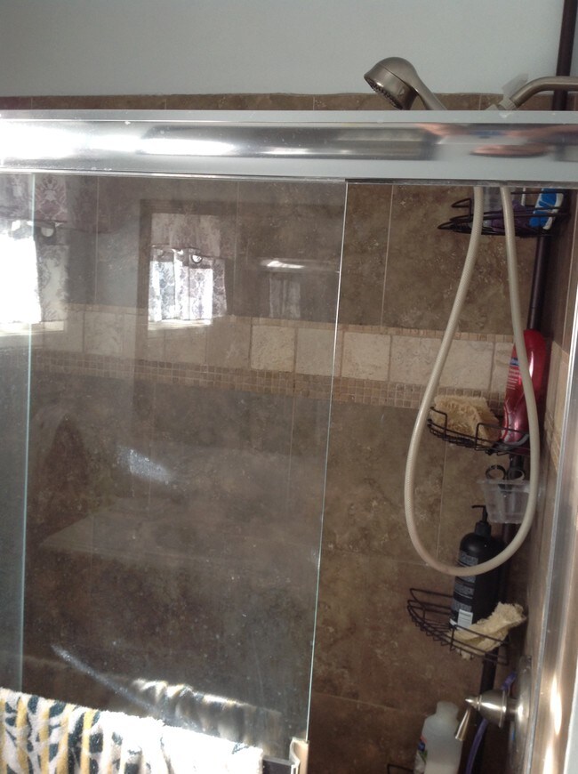 Building Photo - 2410 W Stanford St