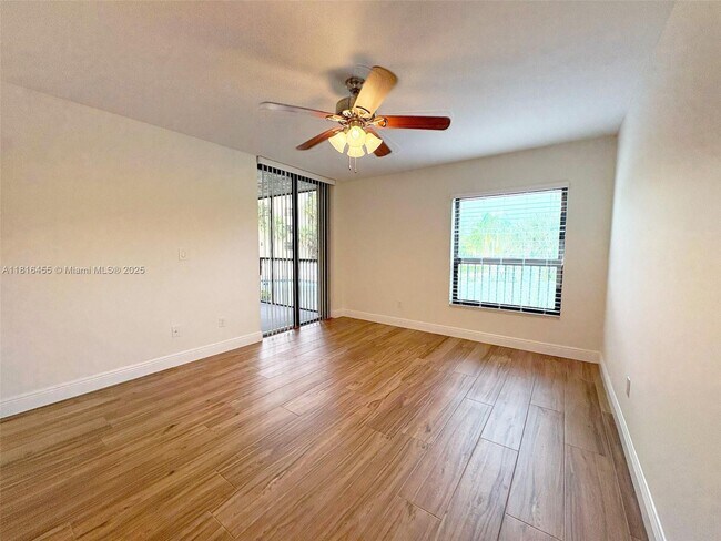 Building Photo - 2900 NW 42nd Ave
