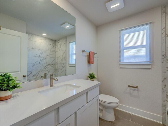 Building Photo - 153 Milam Crk Dr